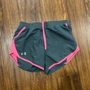 Grey Underarmour shorts
